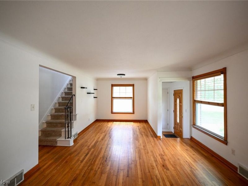 1313 Richmond Road , Lyndhurst, OH 44124 Photo 18