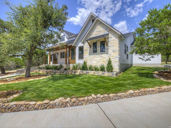 381 MEXICAN HAT DR, Spring Branch, TX 78070
