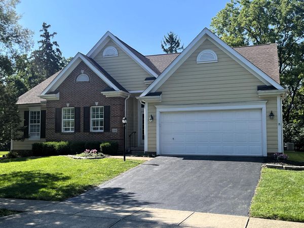 1141 High Grove Drive, Columbus, OH 43235