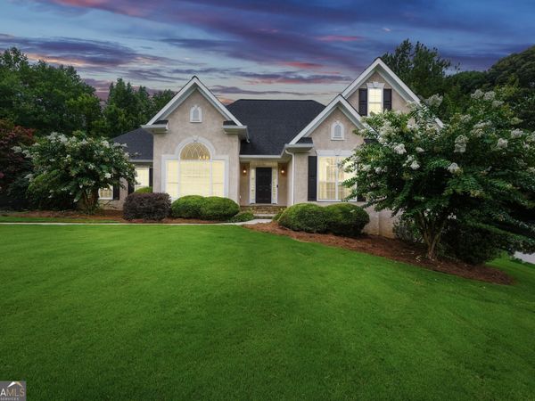 825 Deerwood Drive, Stockbridge, GA 30281