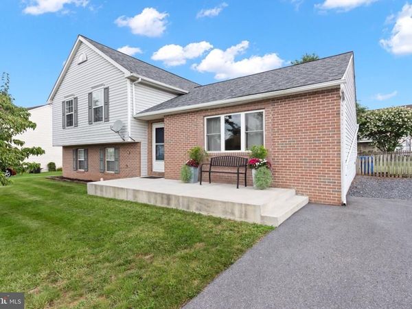 102 KENAN STREET, TANEYTOWN, MD 21787
