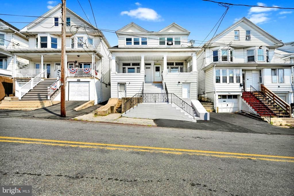 205 S SCHUYLKILL AVENUE , SHENANDOAH, PA 17976