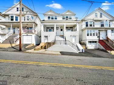 205 S SCHUYLKILL AVENUE, SHENANDOAH, PA 17976