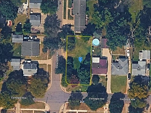 1101 Carnegie Avenue , Akron, OH 44314