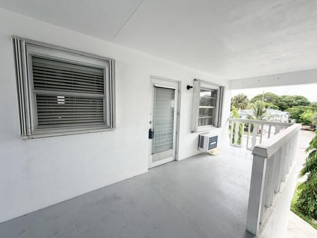 315 7th Avenue S, Unit 6B, Lake Worth Beach, FL 33460 Photo