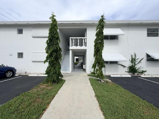 315 7th Avenue S, Unit 6B, Lake Worth Beach, FL 33460 Photo