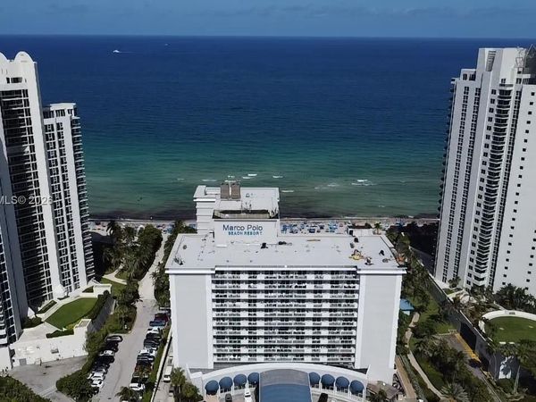19201 Collins Ave, Unit 723, Sunny Isles Beach, FL 33160