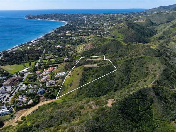 26907 Sea Vista Drive, Malibu, CA 90265