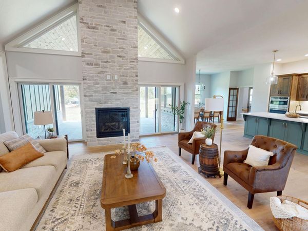 138 Brady Lane , Republic, MO 65738