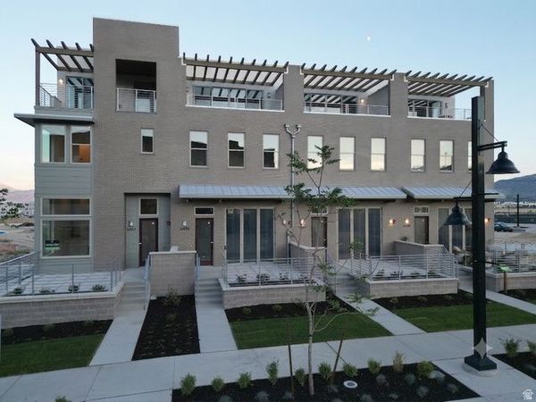 5351 W CENTER FIELD DR S, Unit 124, South Jordan, UT 84009