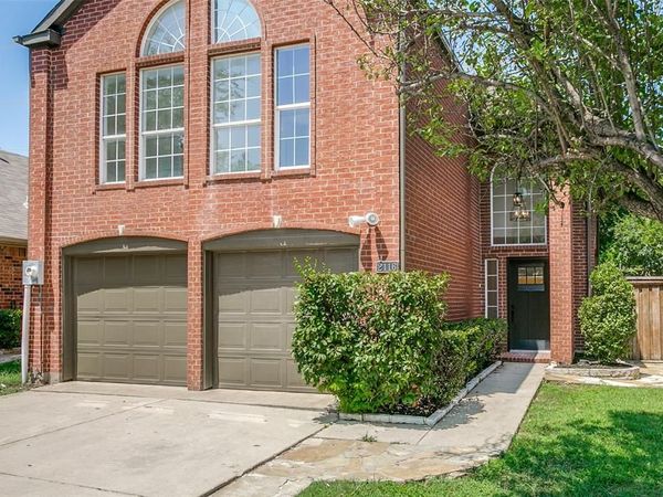 2116 Montclair Lane, Lewisville, TX 75067