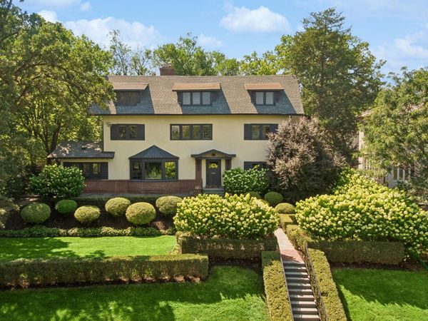 2204 W Lake Of The Isles Parkway , Minneapolis, MN 55405