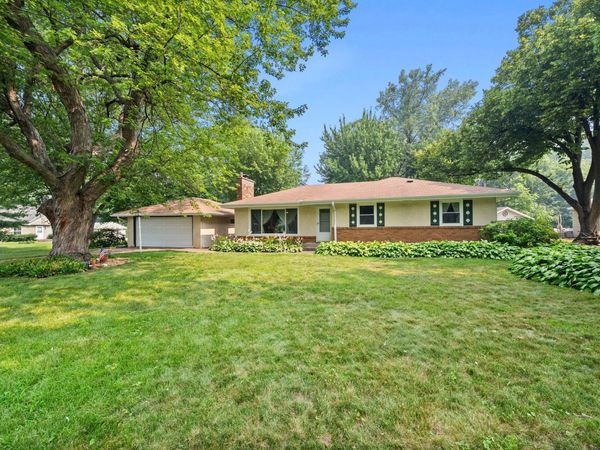 545 Miriam Street, Mendota Heights, MN 55118