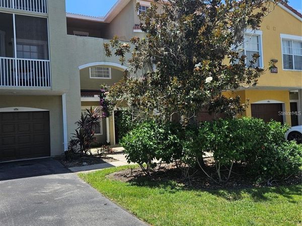 5500 BENTGRASS DRIVE , Unit 6-112, SARASOTA, FL 34235