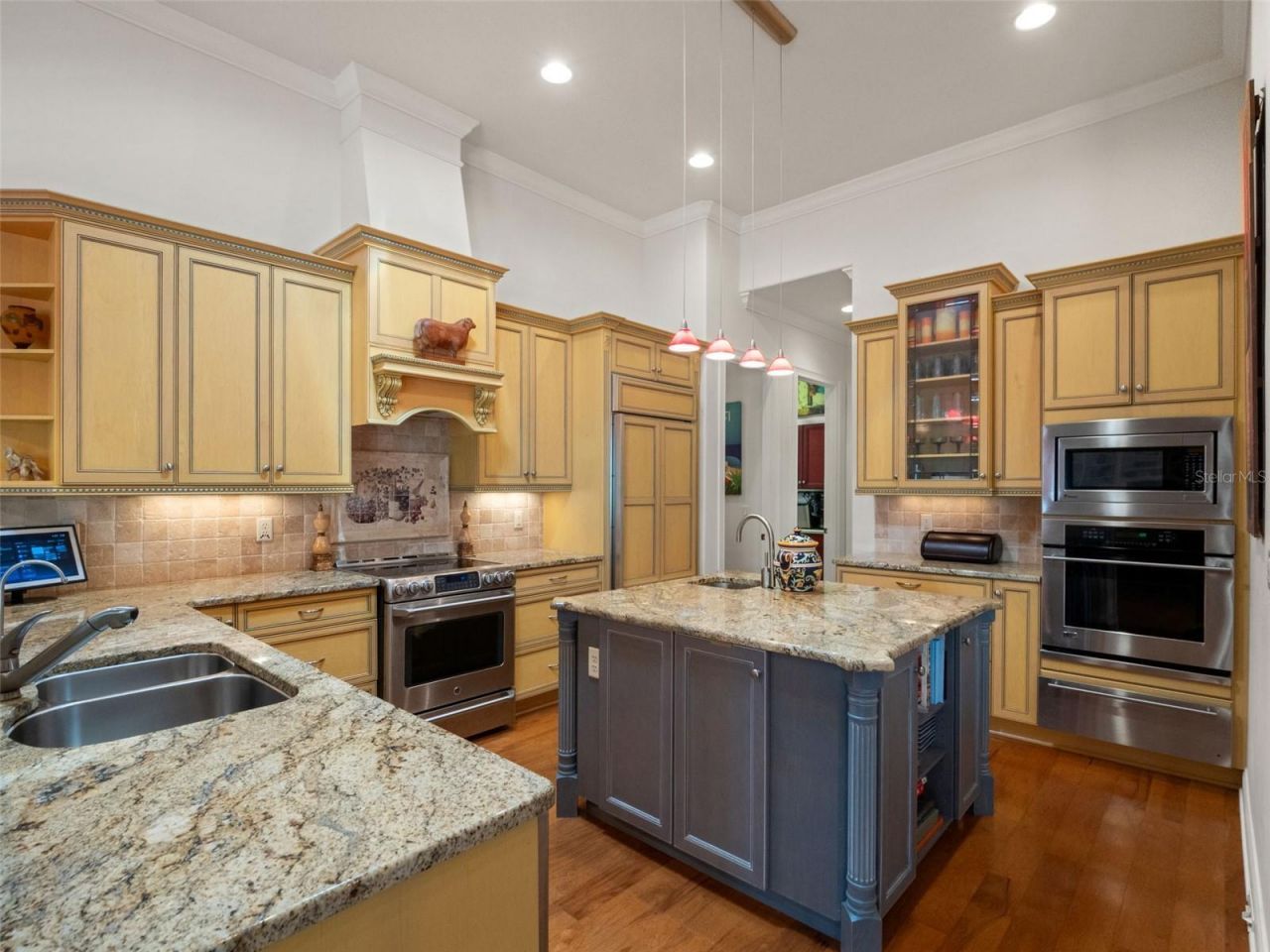 32516 Hawks Lake Lane, Sorrento, FL 32776 Photo