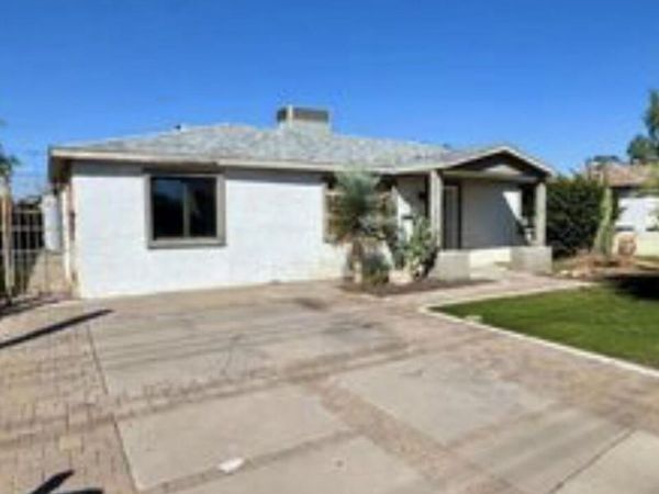 3010 W NORTHERN Avenue, Phoenix, AZ 85051