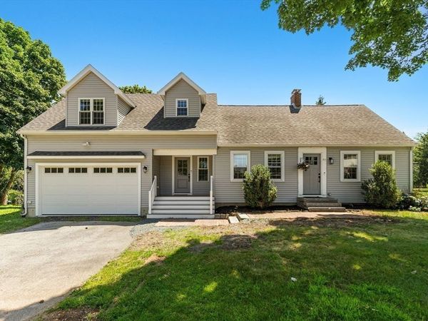 67 Maple St, Wenham, MA 01984