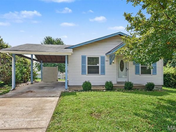3110 Sabrina Lane , Florissant, MO 63031