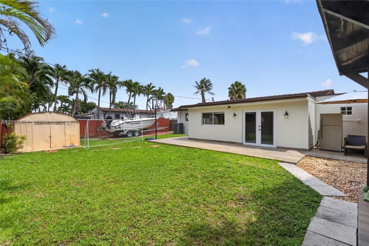 1271 W 78th St , Hialeah, FL 33014 Photo