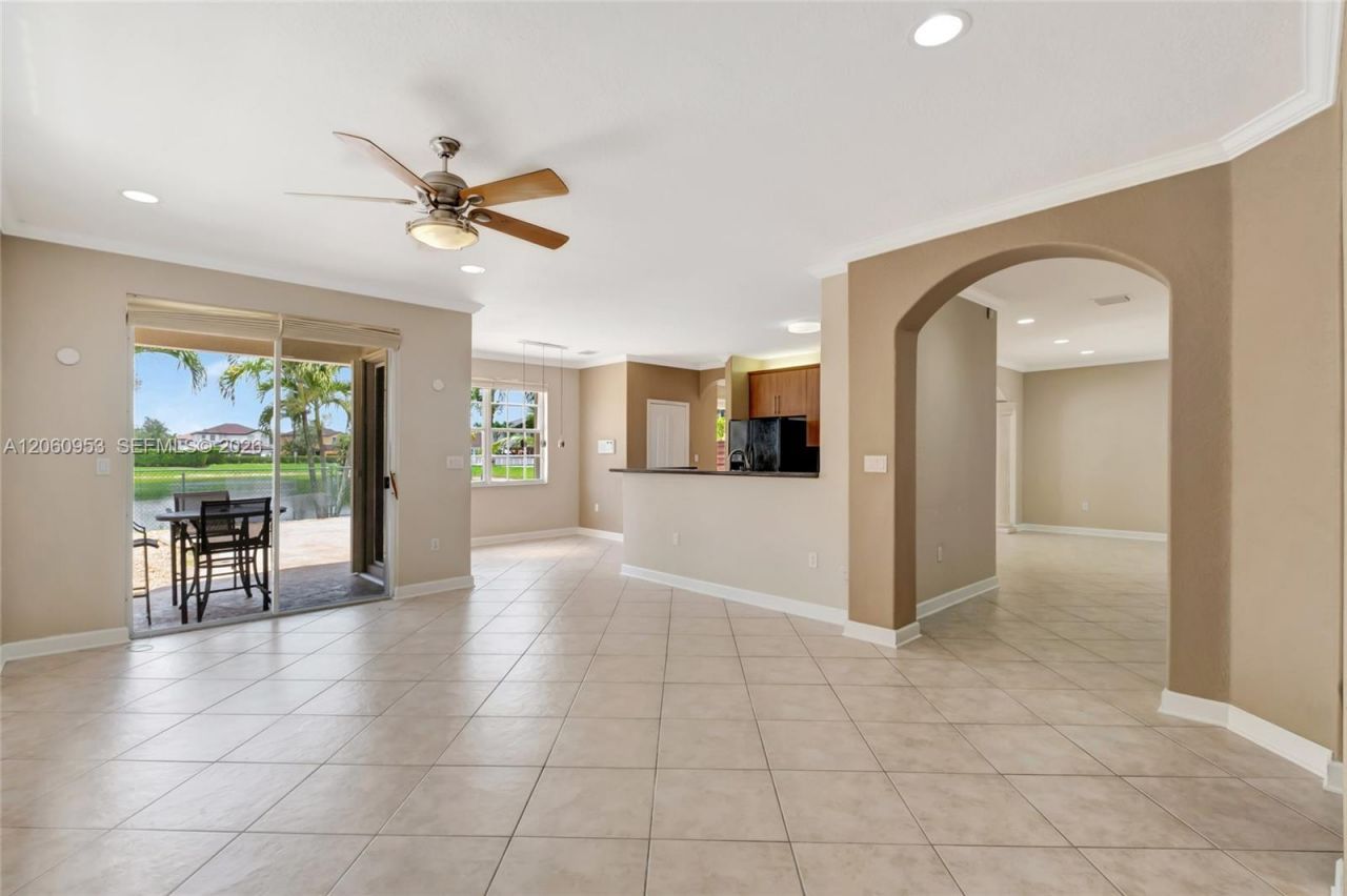 14443 SW 12th Ln, Miami, FL 33184 Photo