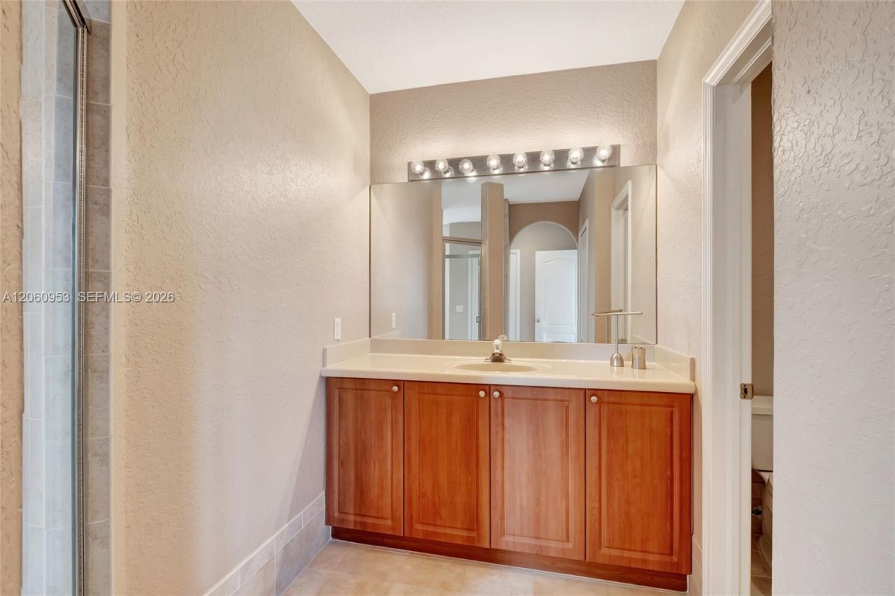 14443 SW 12th Ln, Miami, FL 33184 Photo