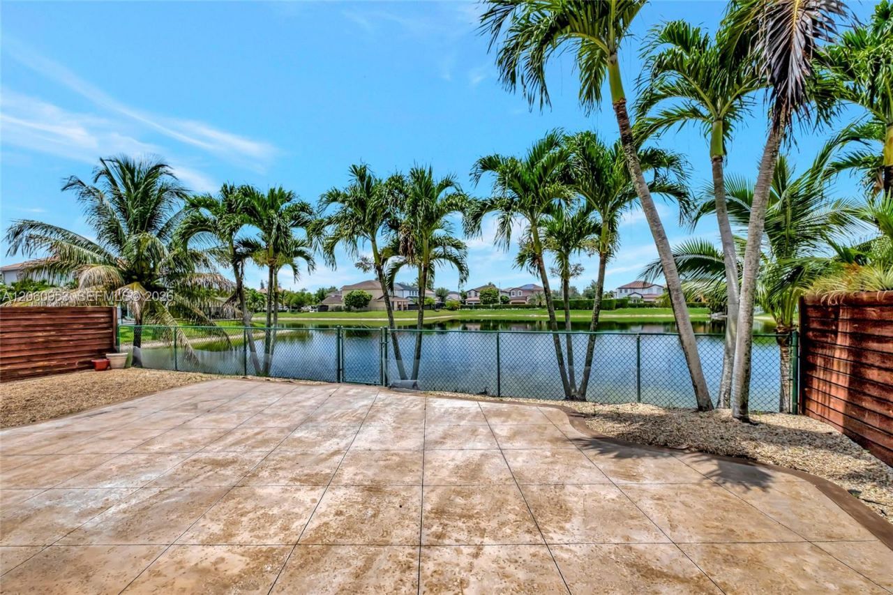 14443 SW 12th Ln, Miami, FL 33184 Photo