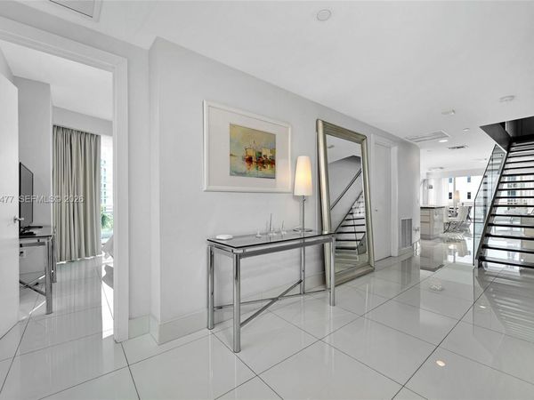 2950 NE 188th St , Unit 449, Aventura, FL 33180