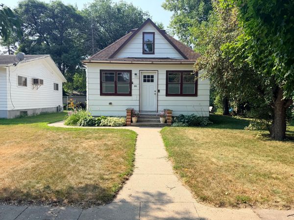 308 E Main Avenue, Fertile, MN 56540