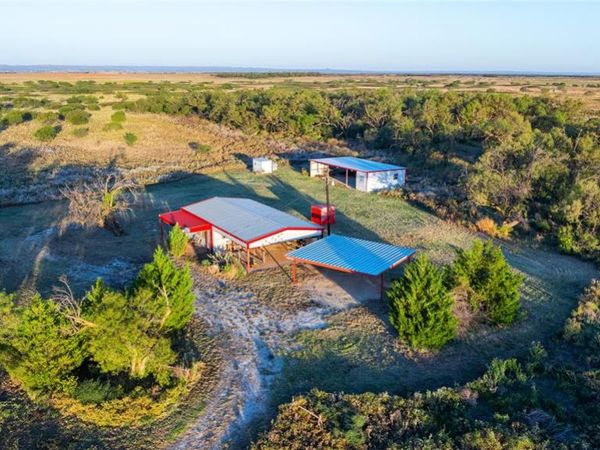 728 County Road 154 , Rule, TX 79547