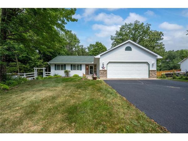 694 S Moody Road, Saint Croix Falls, WI 54024
