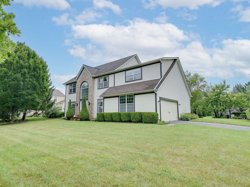 6719 Wynwright Drive , Dublin, OH 43016 Photo 2