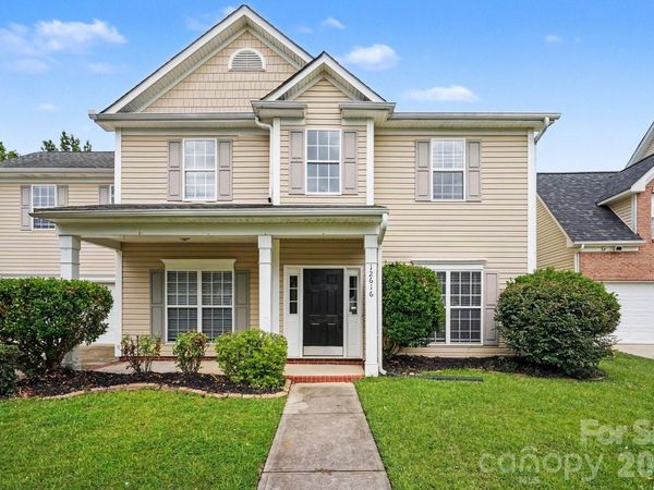 12616 Coral Sunrise Drive, Huntersville, NC 28078