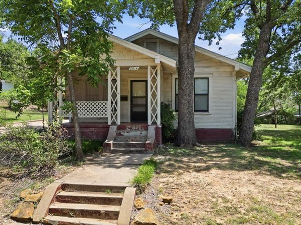 2014 3rd Avenue, Mineral Wells, TX 76067