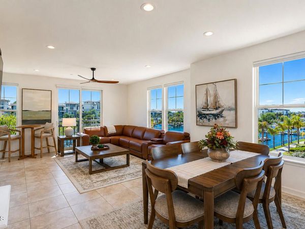 1538 Seabridge Lane, Oxnard, CA 93035