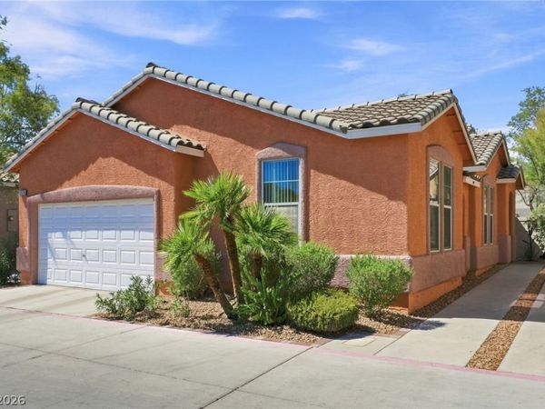 2528 Living Rock Street , Las Vegas, NV 89106