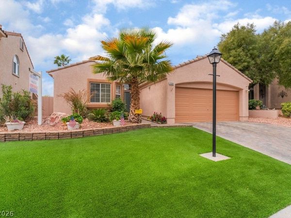 11261 Playa Caribe Avenue, Las Vegas, NV 89138
