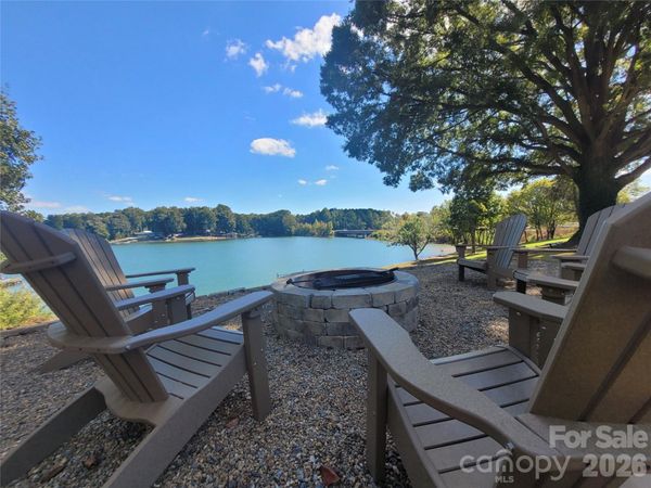 4455 Reed Creek Drive, Unit 102, Sherrills Ford, NC 28673