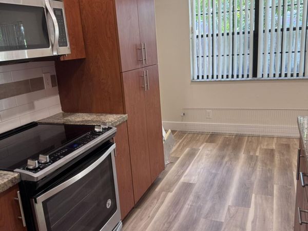 7914 PEMBROKE Road, Unit 7914, Miramar, FL 33023