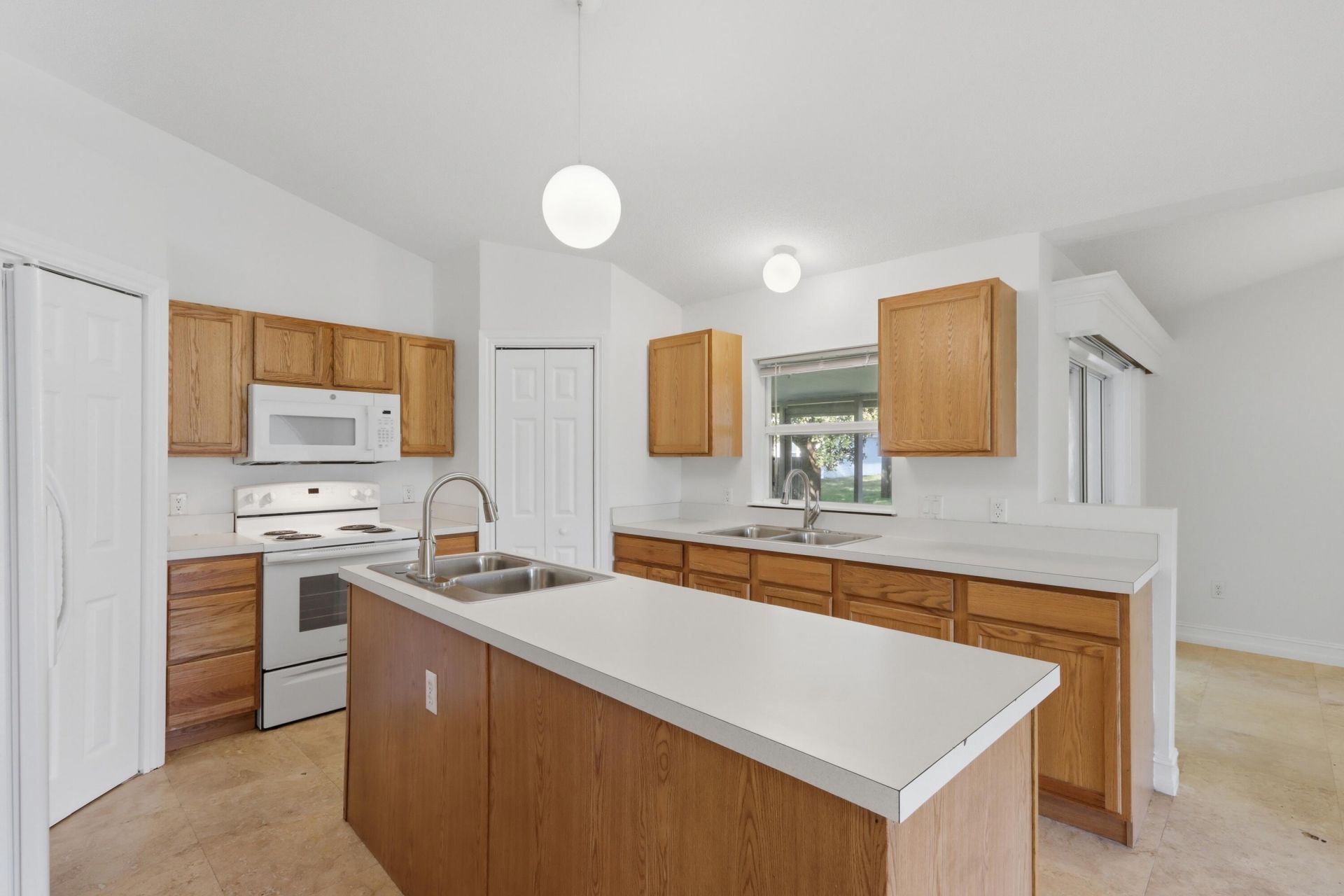 3124 SW Armucher Street, Port Saint Lucie, FL 34953 Photo