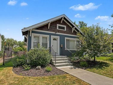 5433 43rd Avenue S, Minneapolis, MN 55417