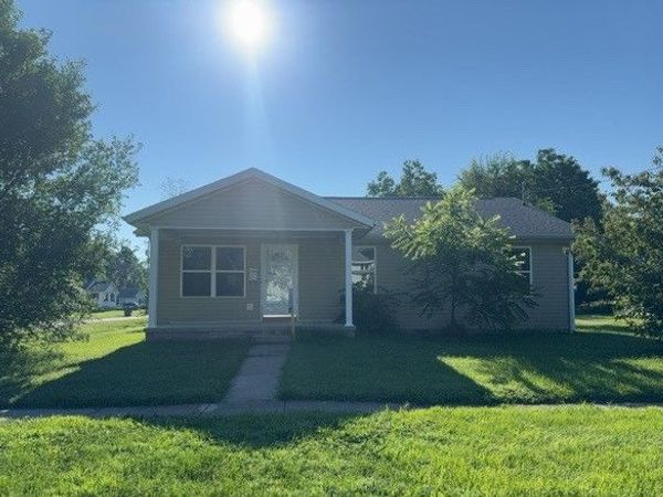 557 N Hickory Street , Centralia, IL 62801