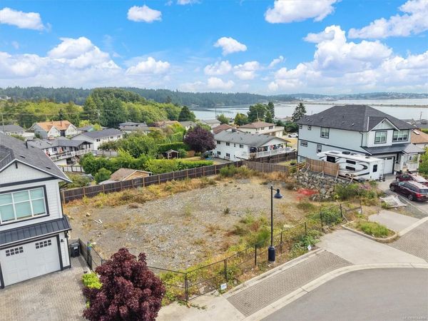 280 Seafield Rd , Colwood, BC V9C 0R1