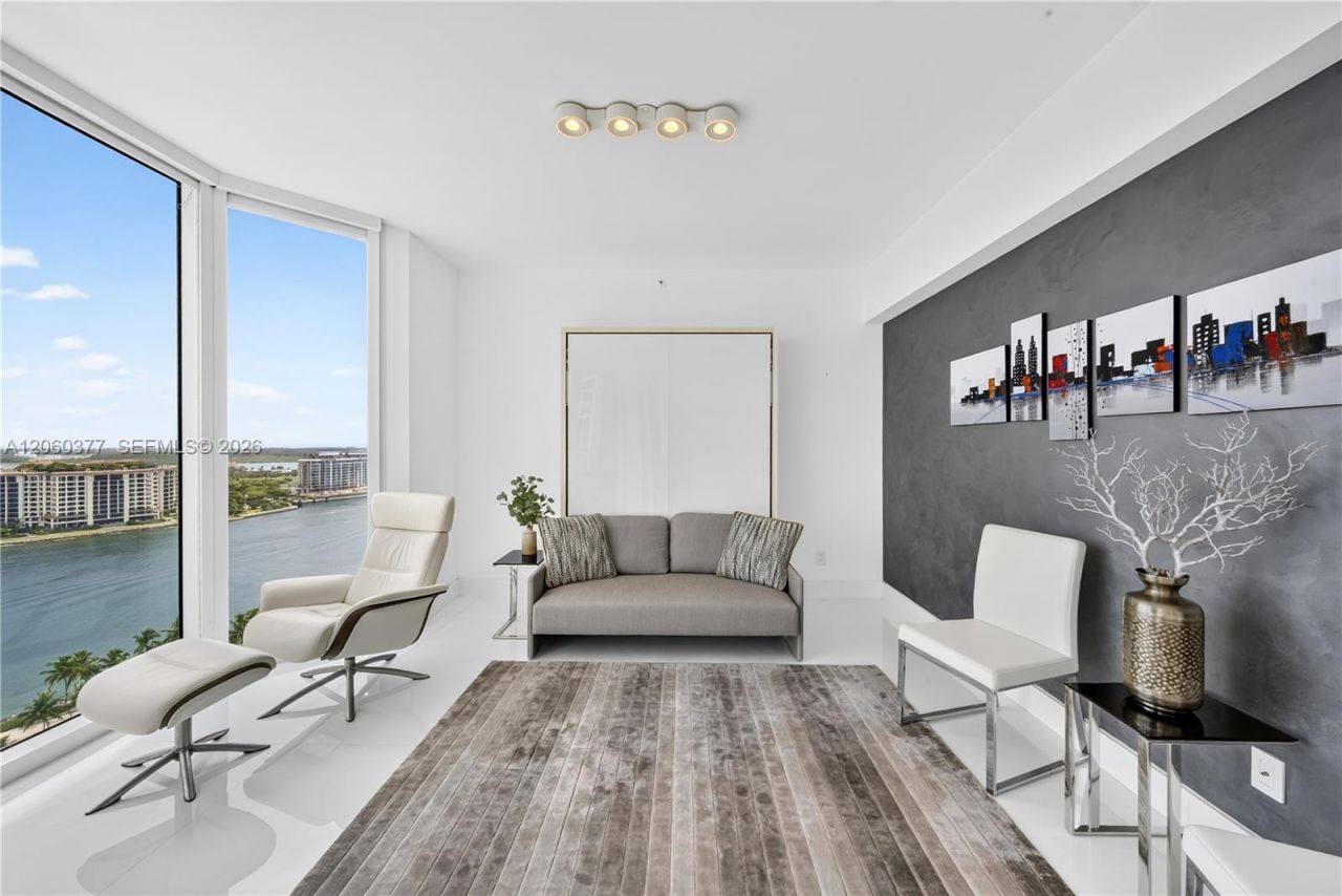 300 S Pointe Dr, Unit 2104, Miami Beach, FL 33139 Photo