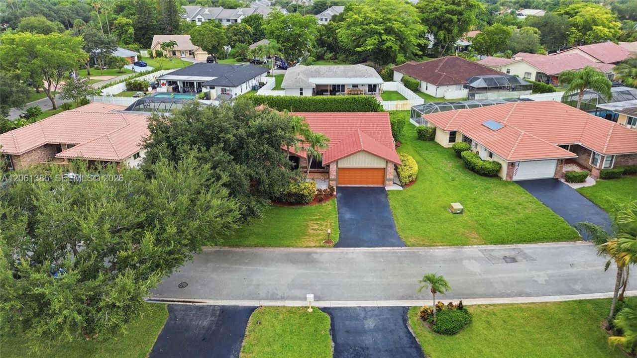 866 NW 110th Ave , Coral Springs, FL 33071 Photo