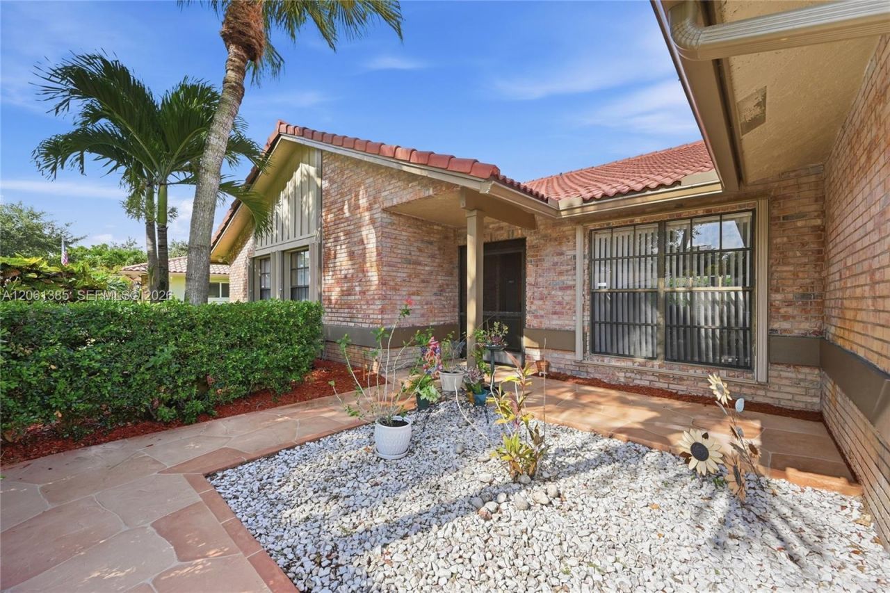 866 NW 110th Ave , Coral Springs, FL 33071 Photo
