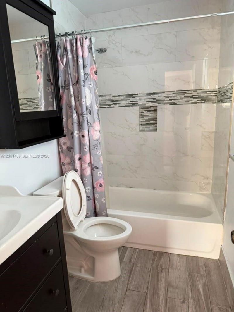 6645 Franklin St , Unit 1, Hollywood, FL 33024 Photo