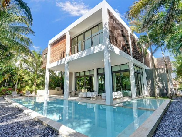 Golden Beach, FL 33160