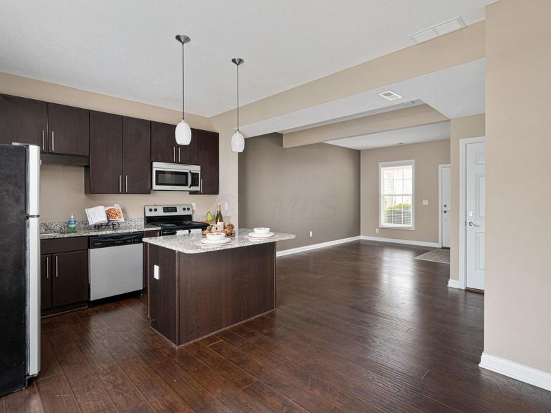 6188 Brassie Avenue , Unit 404, Westerville, OH 43081 Photo 6