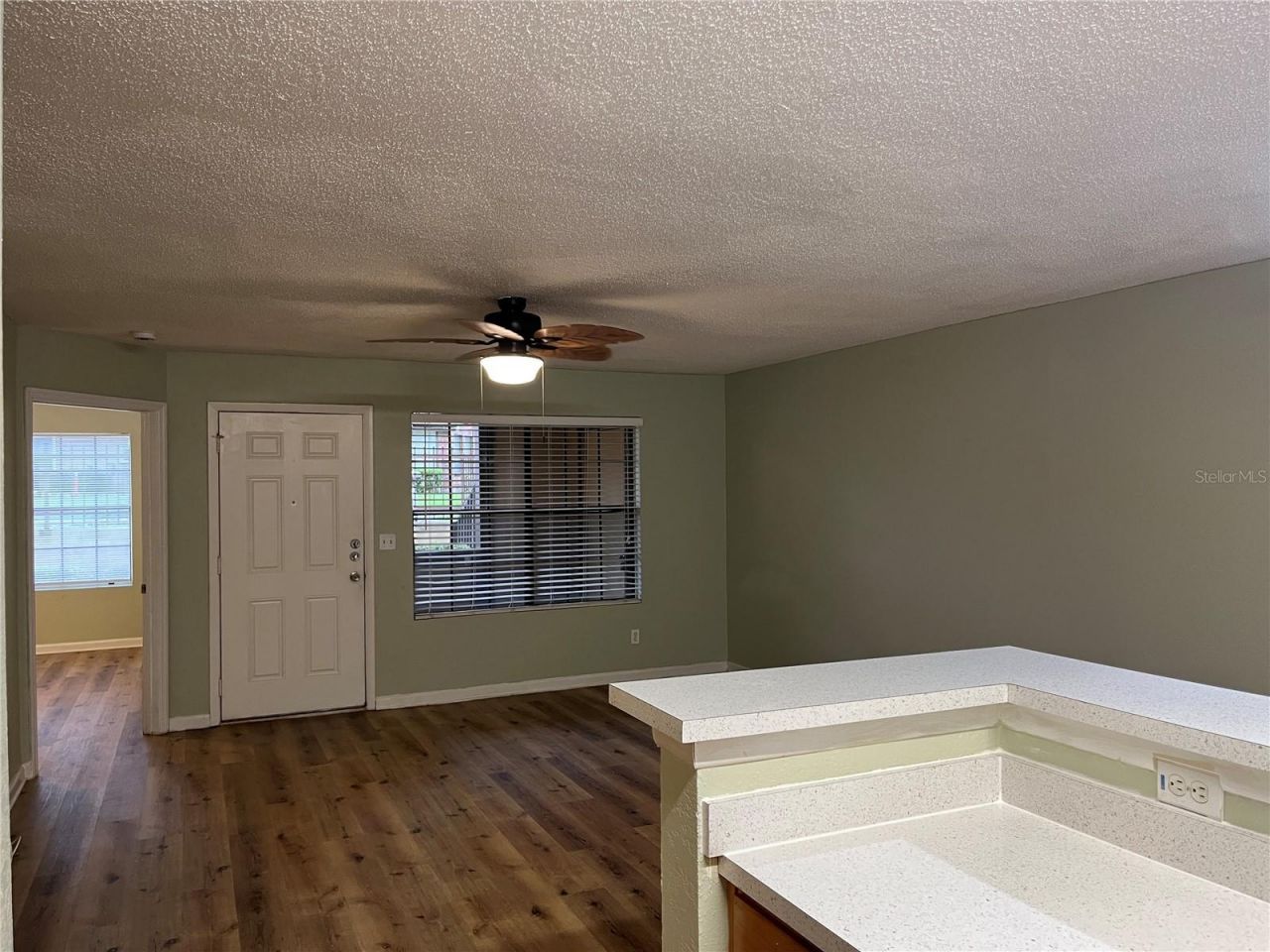 355 Lakepointe Drive, Unit 102, Altamonte Springs, FL 32701 Photo