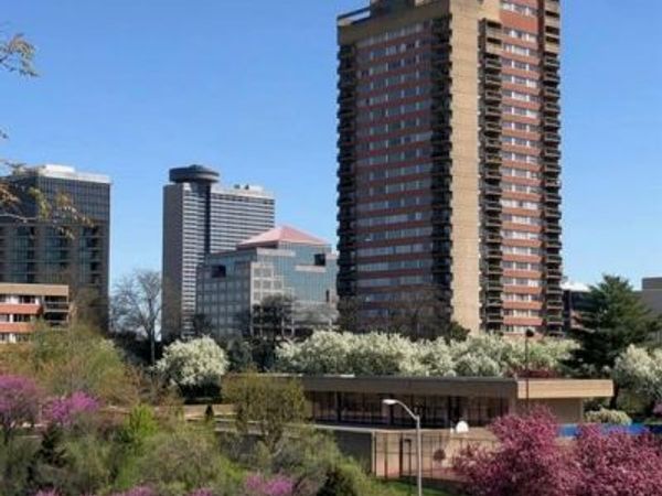 2510 Grand Boulevard, Unit 903, Kansas City, MO 64108